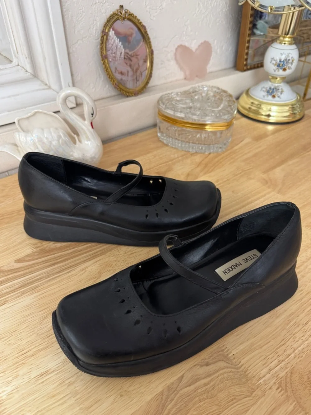 Y2K Steve Madden Black Leather Mary Jane Platforms Size 9.5 🖤✨